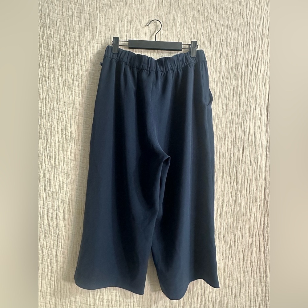 Lululemon Lululemon Noir Crop Sz 10 - Picture 4 of 5